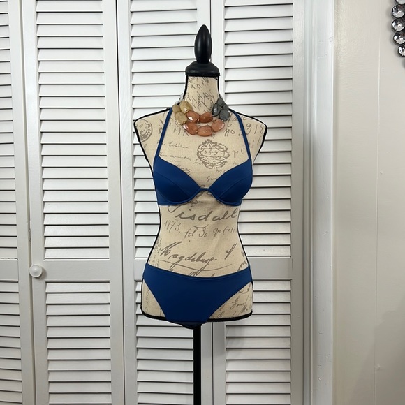 Victoria Secret 34A/Sm Push-up Bikini Set - Picture 2 of 12